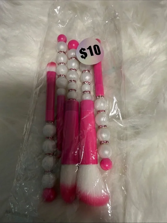 Pink & White Beaded Makeup Brush Set