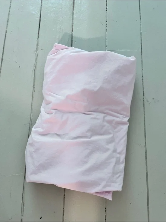 Soft Pink Duvet Cover - Minimal Cotton Comfort