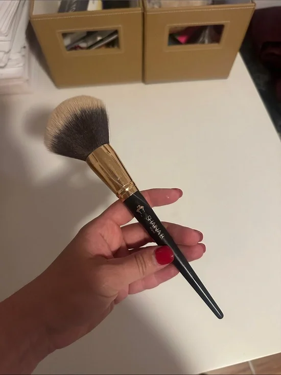 NWOT Powder Brush - Black Handle, Gold Ferrule