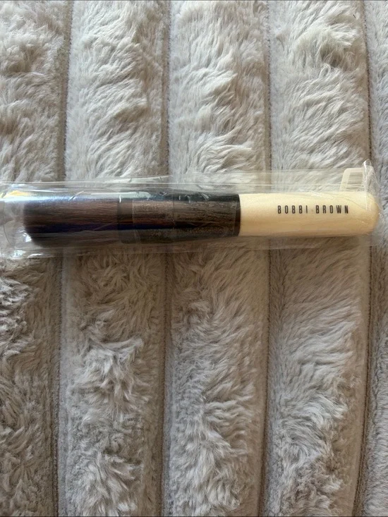 Bobbi Brown Bronzer Face Brush NWT