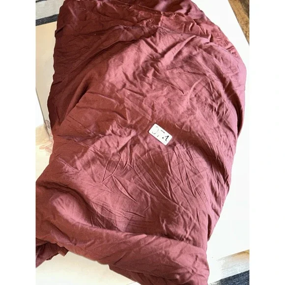 QUINCE BAMBOO DUVET MAROON QUEEN