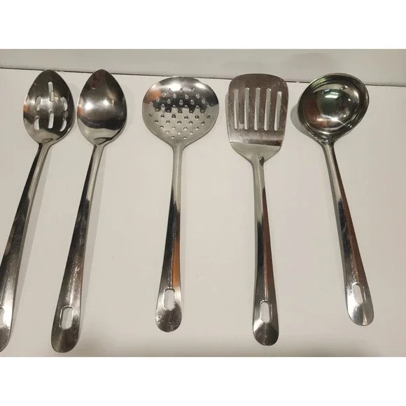 Kitchen Utensil Mixed Lot of 5 Unbranded  Stainless Steel Items (5)