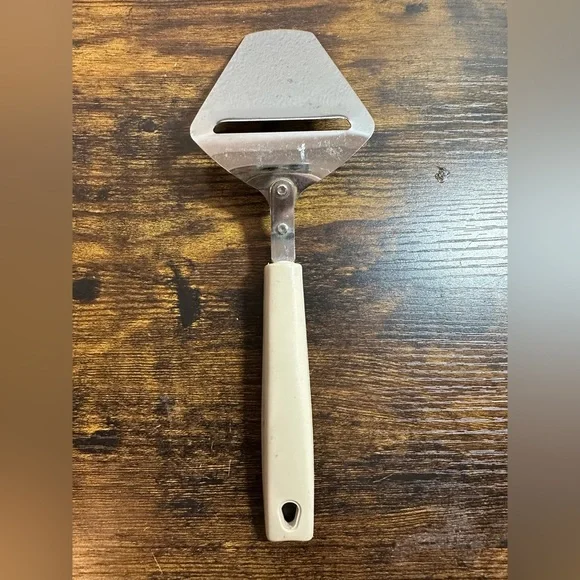 Vtg ECKO Cheese Shaver Slicer Peeler Almond Handle Kitchen‎ Utensil Gadget USA