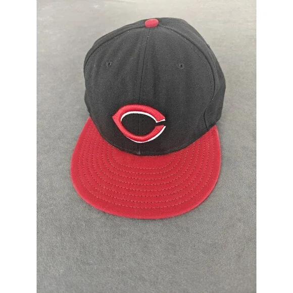 New Era 59FIFTY Cincinnati Reds Fitted Hat 7 1/2 Black Red MLB On Field Cap