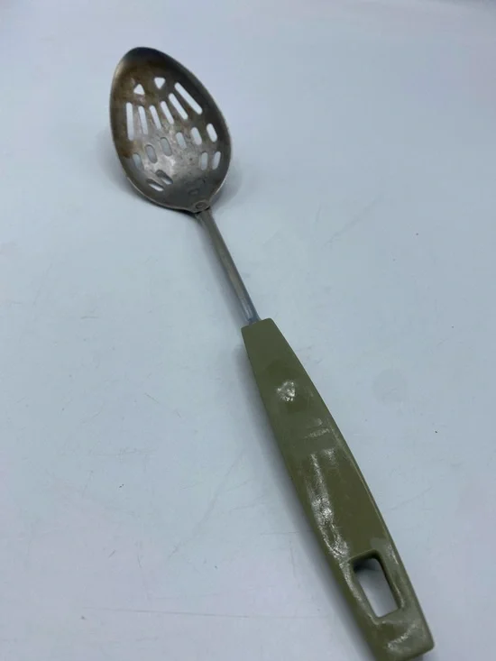 Vintage Ekco Slotted Spoon Utensil 12” Chromium Avocado Handled Metal 1970