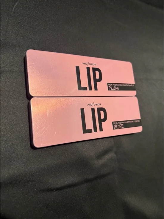 Profusion Lip High Pigmented Matte Lipstick Palette - Plum &