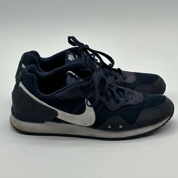 Nike Venture Runner Running Trainers Ck2944-400‎ Sneakers Shoes Size 8
