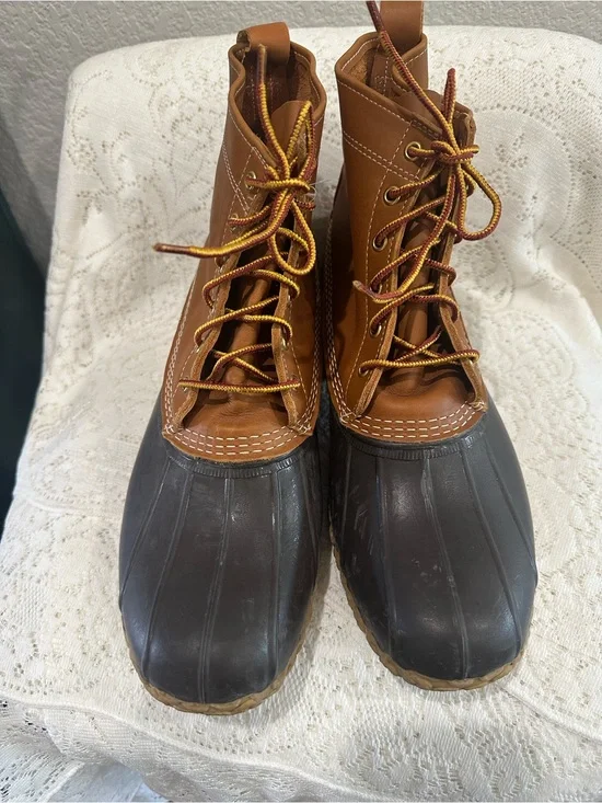 L.L. Bean  men’s Bean Boot Tan Leather and Brown Rubber Duck Boots size 12