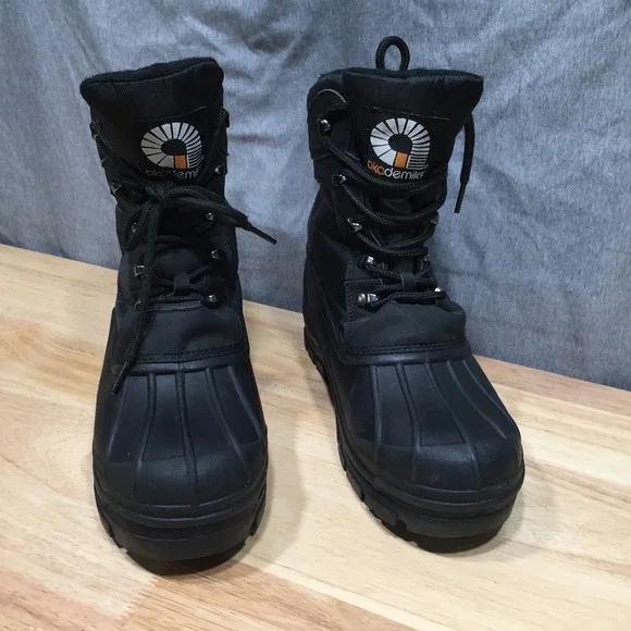 Akademiks Mens Snow Boots Winter Duck Boot Lace Up 8 Black Excellent