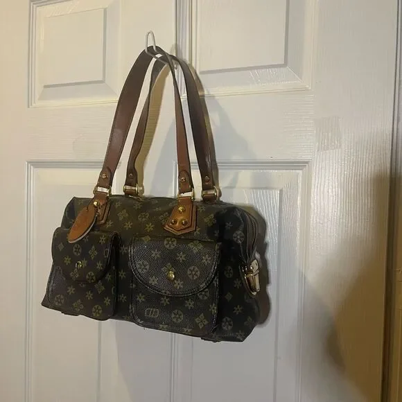 Los Angeles USA synthetic Brown & Gold Patterned Satchel Bag with brown straps