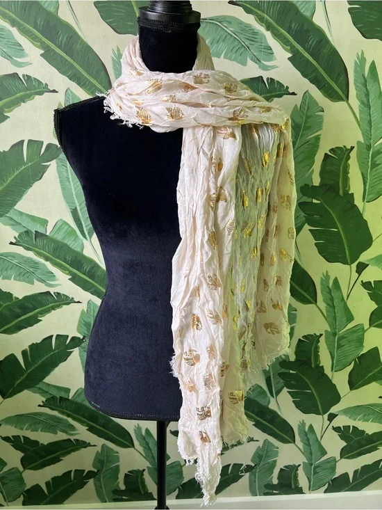 Shiraleah Cream‎ Gild Elephant Print Scarf Wrap One Size