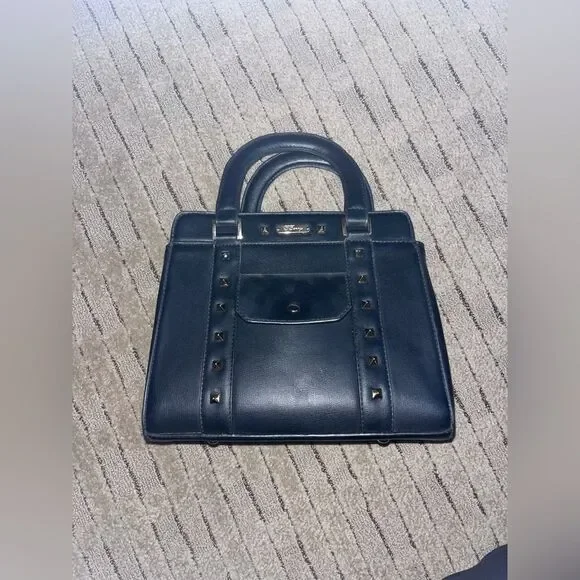 Structured black Leather Satchel Handbag - BBerry
