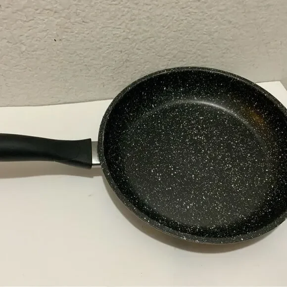 Italy Mopita Roccia  Frying Pan / Skillet High Quality Non-Stick- Black