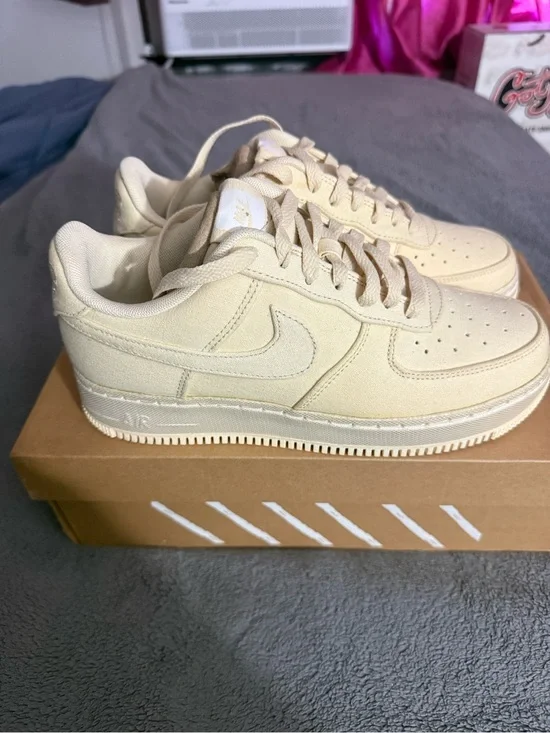 Nike Canvas Air Force 1 Low - Cream