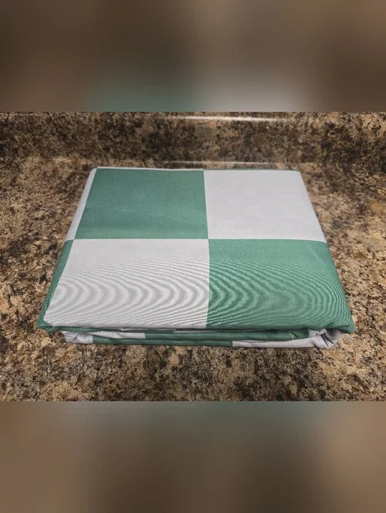 Green and White Checkerboard Folded Duvet COVER