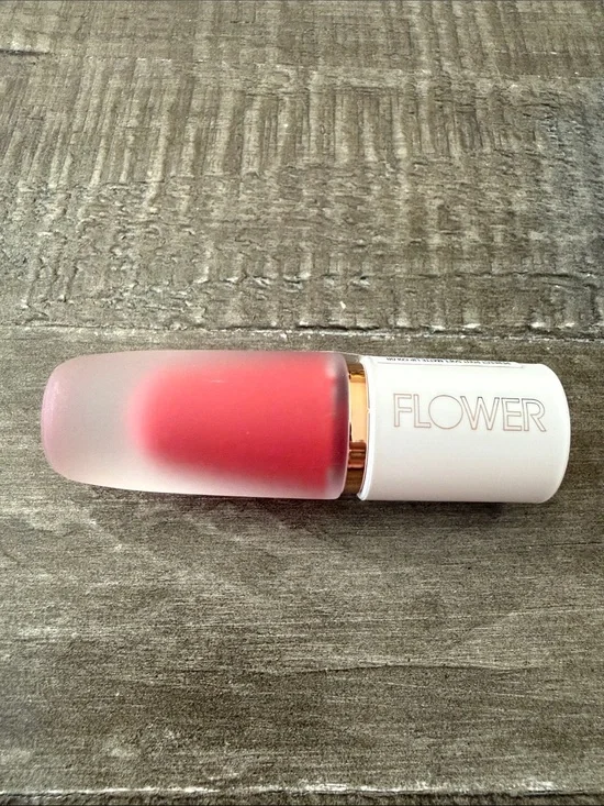DREW FLOWER Creamy Matte Lip Color - Lipstick