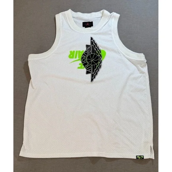 Nike Air Jordan Jersey Mens 2XL White Upside Down Mesh Basketball‎ Sleeveless