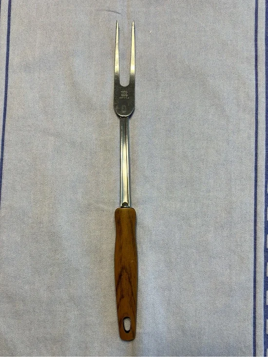 Vintage EKCO Stainless Steel‎ CARVING FORK Wooden looking plastic handle USA