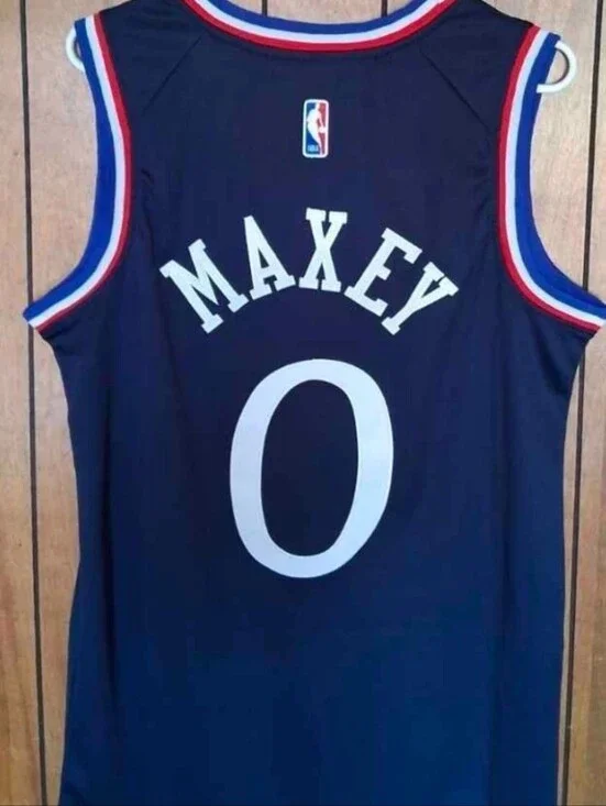 Mystery Sports Card With Tyrese Maxey Philadelphia 76ers Small Jersey