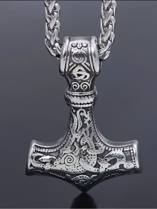 BNIB - Silver Viking Mjolnir Hammer Pendant with Chain