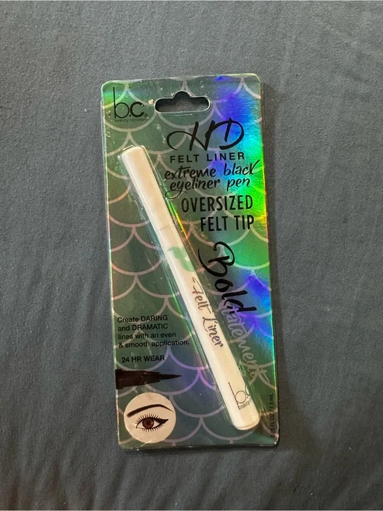 Felt Liner Extreme Black Eyeliner Pen