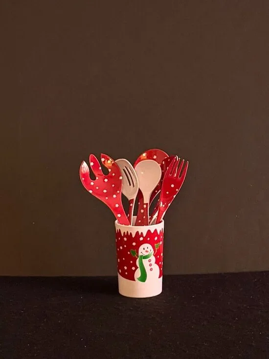 🎄Christmas In July🎄7 Piece Melamine Christmas/Holiday Kitchen Utensil Set