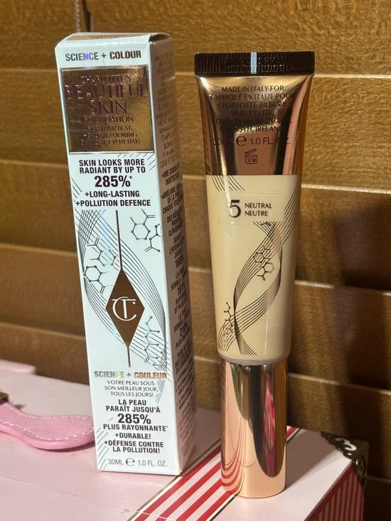Charlotte Tilbury Beautiful Skin Foundation