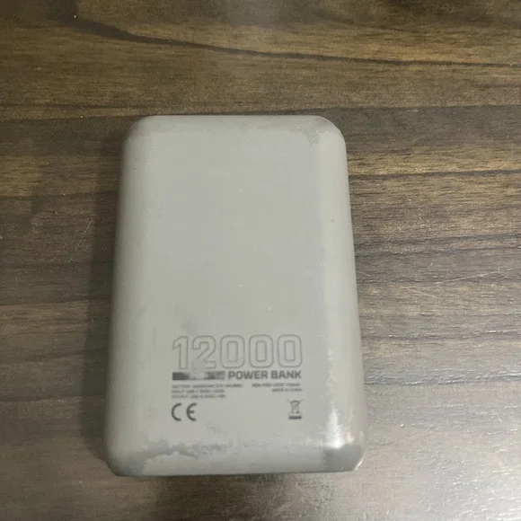 Nebo 12000 mAh Power Bank PREOWNED