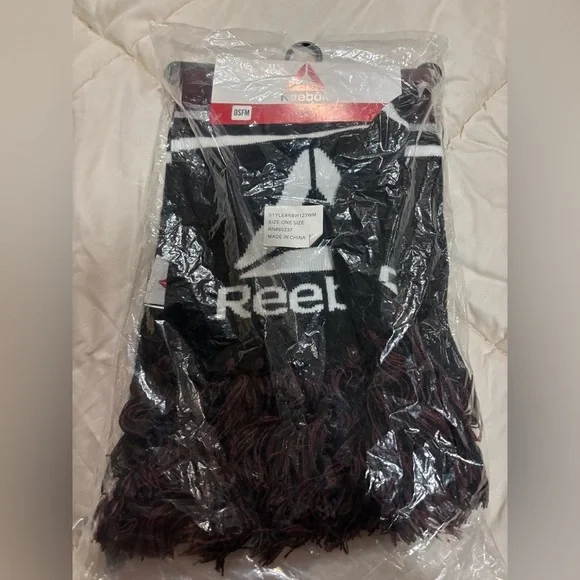 NWT Reebok Monochrome black and white Scarf one size fits most