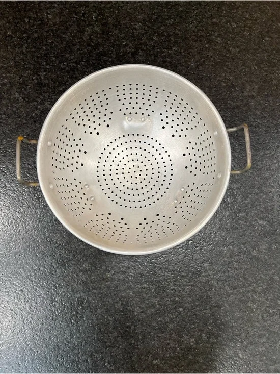 Vintage Aluminum Colander - Silver Drain Basket