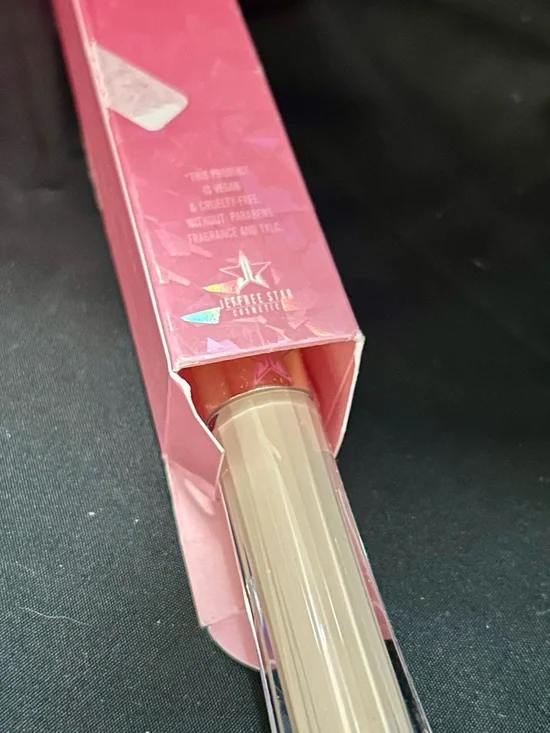 Jeffree Star Concealer - C14.5