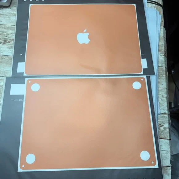 Apple MacBook 13