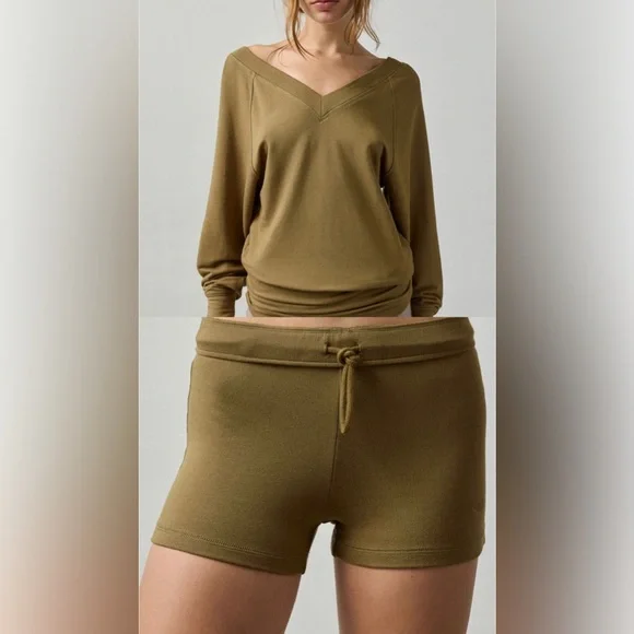 Urban Outfitters Out From Under Olive Lounge Set 🌿