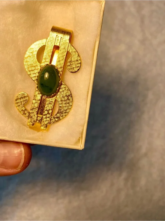 Gold-Tone Dollar Sign Money Clip with Green Jade Vintage Alaska