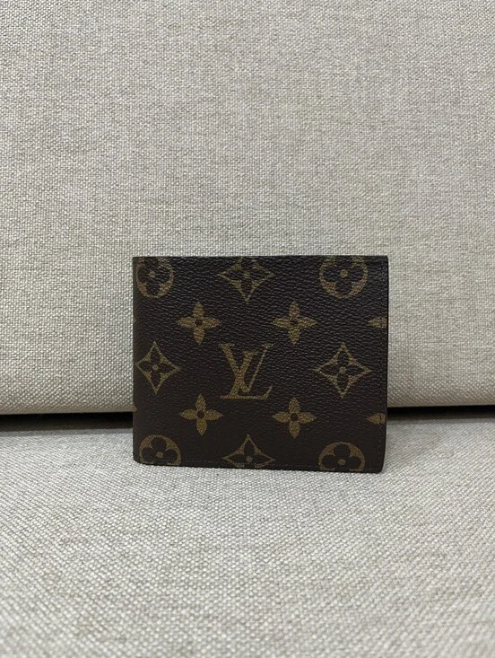 Louis Vuitton Tan/Brown Leather Money Clip Wallet