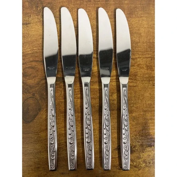 5 Dinner Knife Knives San Souci Stainless Utica Vine Scroll Glossy 108480 8 1/2