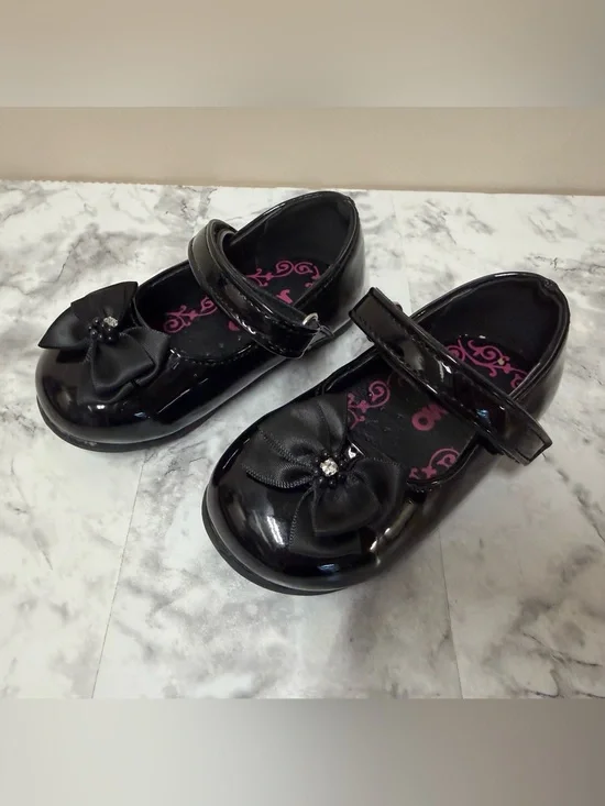 Patent Black Girls Mary Jane Dress Shoes with Bow