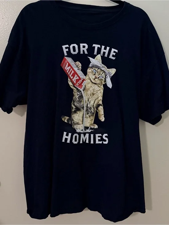Cat Graphic Tee - Black 