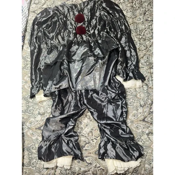 vintage avant garde Gray‎ Satin Lounge Set Pierrot Clown Red Pom Pom