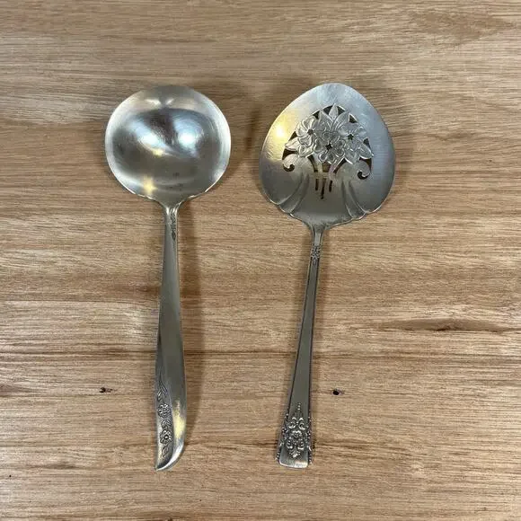 Silver Plated‎ Serving Spoon WM Rogers Set: Mountain Rose Pattern & Gravy Spoon