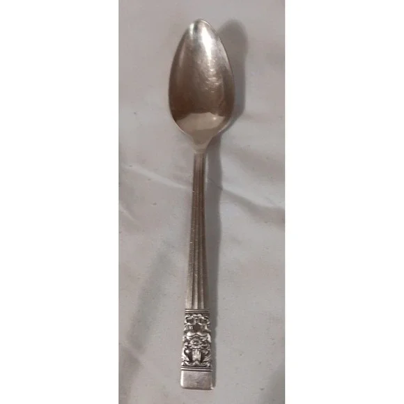 Vintage Oneida‎ Community Dinner Spoon Replacement Silver Plate Coronation READ