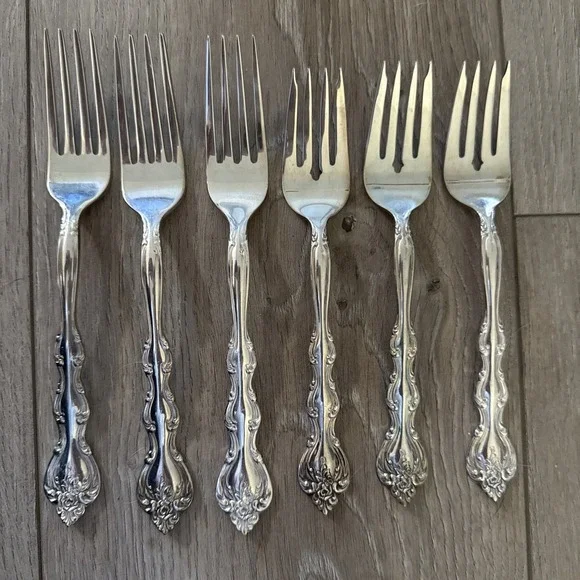 Set of 6 Dinner & Salad Forks‎ 1971 INTERLUDE Vintage International SilverPlate