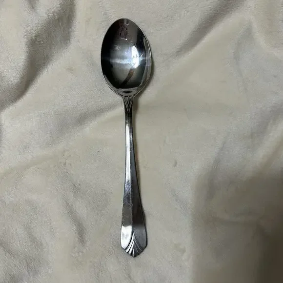 Used Cambridge KRYSTEN Glossy Stainless Flatware Single Tablespoon