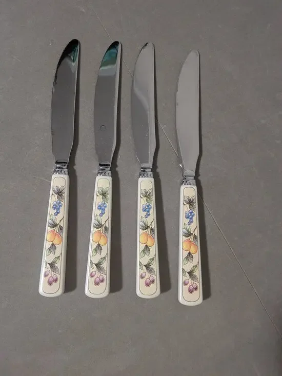 Vintage Mikasa Fruit Harvest Flatware Dinner Knives Set of 4 Stainless Steel