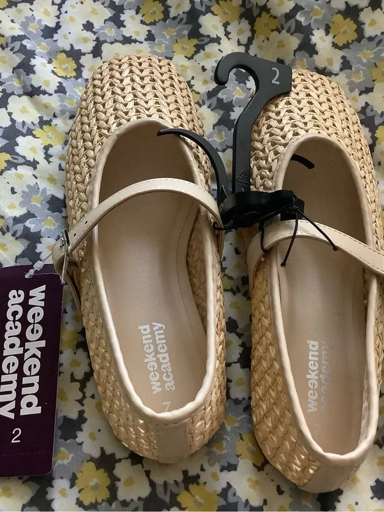 Girls' Cream Woven Mary Jane Flats