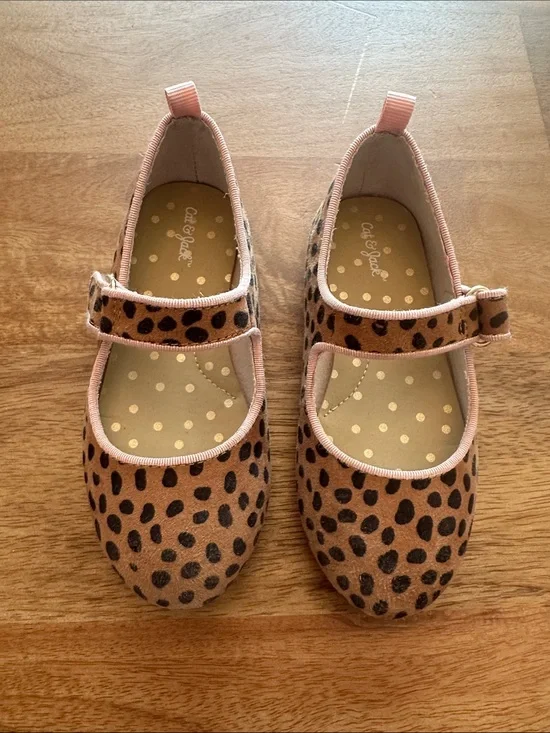 Cat & Jack Pink Trim Leopard Print Mary Jane Shoes