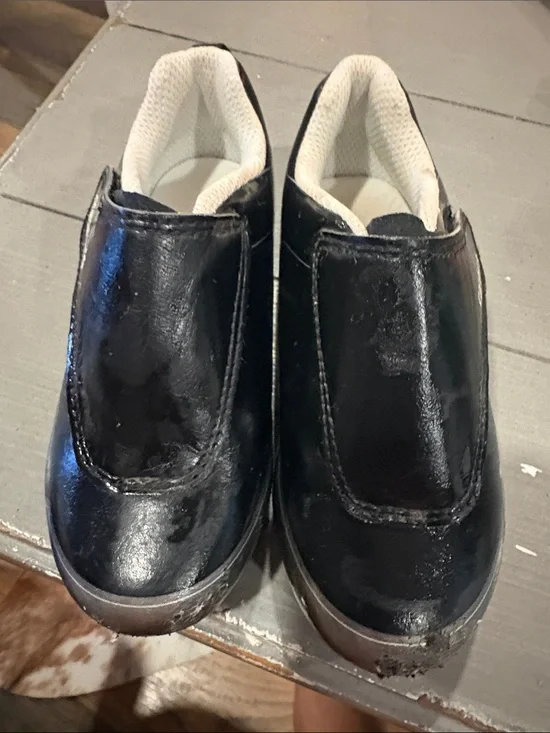 Carter's Black baseball/soccer cleats with Velcro closure