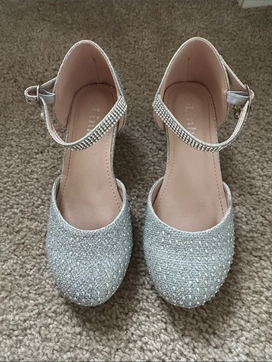 Link Girls' Silver Glitter Dress Shoes with Ankle Strap size 13