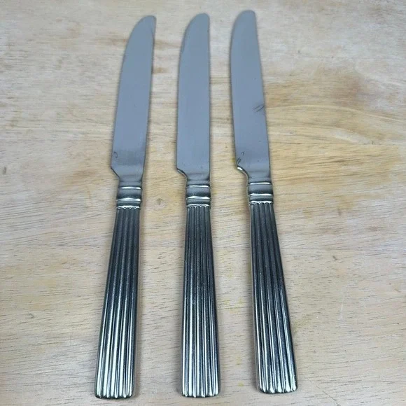 REED &‎ BARTON CRESCENDO II Stainless 18/10 3 Dinner Knives Butter Knives