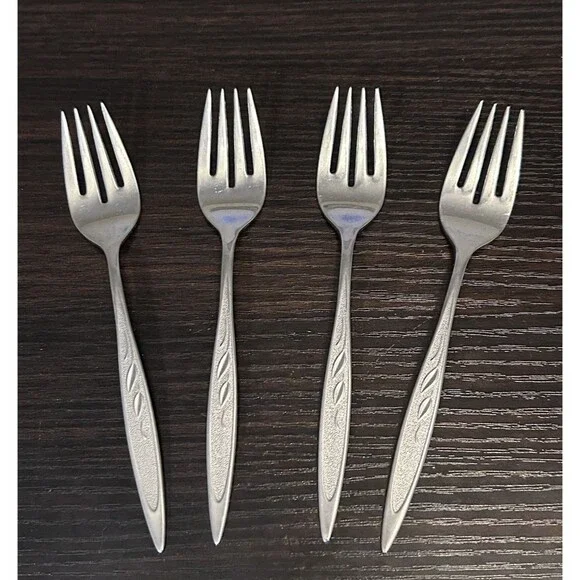 Vintage William A Rogers Premier Oneida LTD.  Royal Harvest Set of 4 Salad Forks
